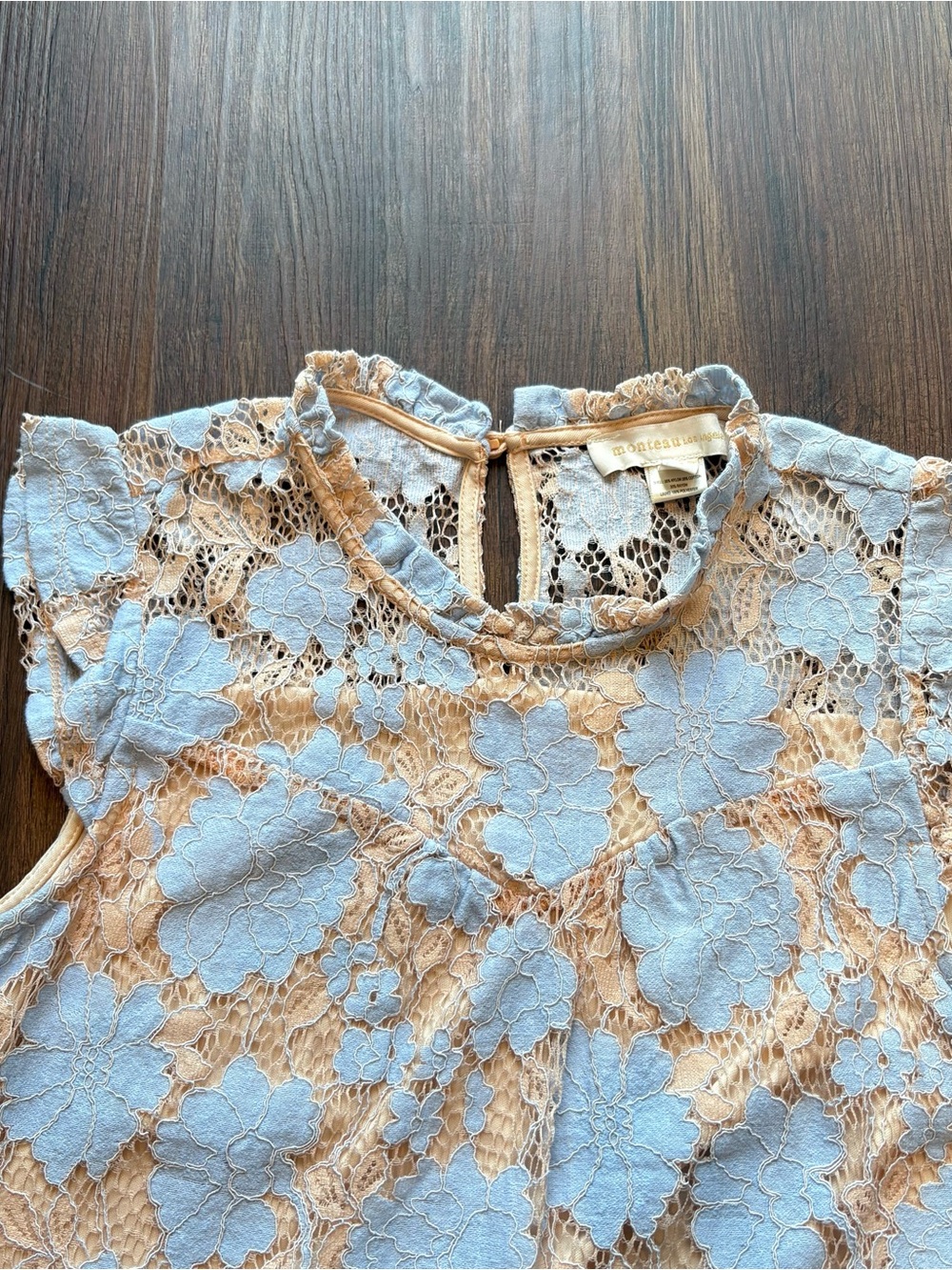 Monteau Coquette Light Blue Cream Floral Lace Flutter Sleeve Top Romantic Boho S - Picture 5 of 7